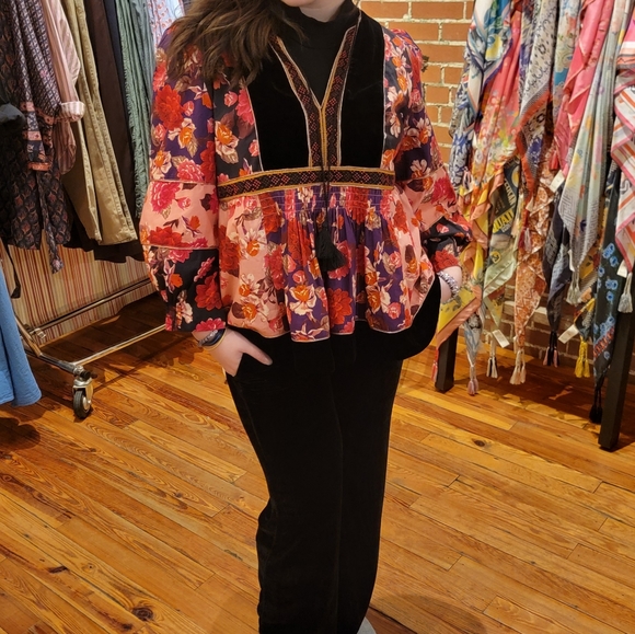 NWT Johnny Was Kimmy Peasant Top - Picture 6 of 6